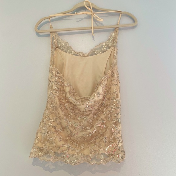 NWT the limited gold halter top - Picture 3 of 5